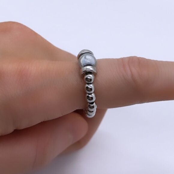 NWT Wool + Pepper Co. Iridescent & Silver Ring - Picture 2 of 6